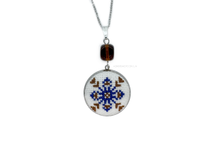 Набір для вишивання кулона із закодованим словом "Барвисті спогади - Полтава" MES103